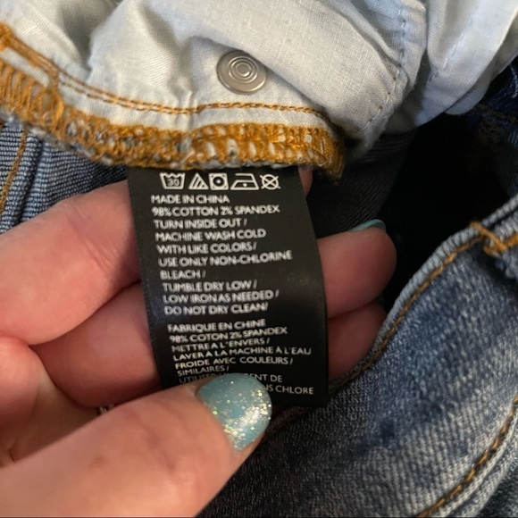 URBAN Outfitters BDG Skinny Jeans Distressed Raw Hem Size 27 - Picture 11 of 11